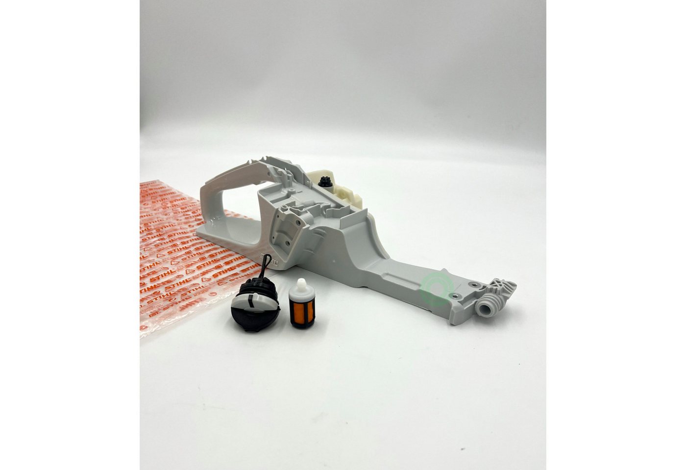 STIHL Benzin-Kettensäge original Tankgehäuse MS 231, MS 241, MS 251, Benzintank, 11433500807, Anwerfvorrichtung STIHL Benzin-Kettensäge original Tankgehäuse MS 231, MS 241, MS 251, Benzintank, 11433500807, Anwerfvorrichtung von STIHL