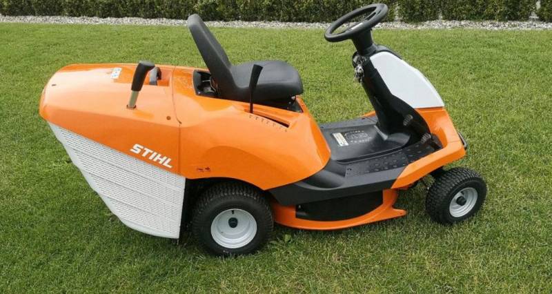 STIHL Rasentraktor RT 4082 Rasentraktor von STIHL