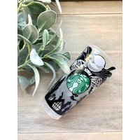 Jack Skellington Starbucks Tasse | Alptraum Vor Weihnachtstasse Halloween Jacke Jacks Geschenke von STNNINGCREATIONS