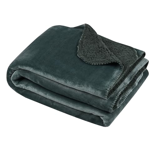 STOF - Kuscheldecke – Größe 130 x 160 cm – 100% Polyester – Farbe Jade – Modell Michigan – Decke – weich, warm, bequem, einfarbig von Stof