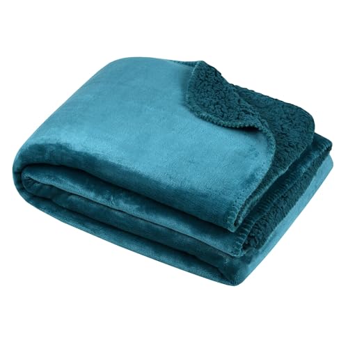 Stof Decke, Größe 180 x 220 cm, 100% Polyester, Petrol, Modell Michigan, weich, warm, bequem, einfarbig von Stof