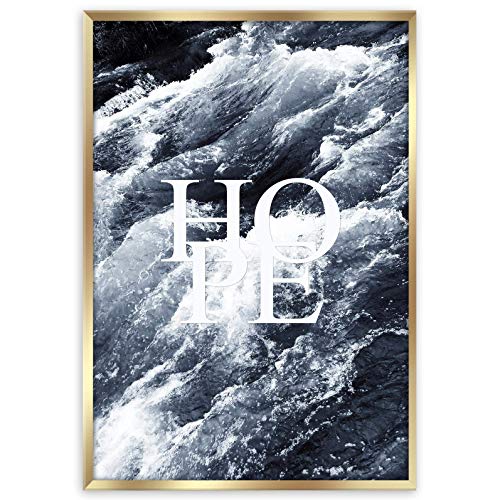 STYLER Rahmenbild Hope 50 x 70 cm I Bild mit goldenem Rahmen I Meer Wellen Natur Spruch Schriftzug Hoffnung Ozean | Wohnzimmer Schlafzimmer Flur | Deko Home | modern gold elegant klassisch schwarz von STYLER