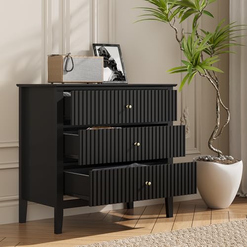 Sunvivi Geriffelte Kommode mit 3 Schubladen, breite Kommode mit Kugellager-Rutsche, moderner Nachttischschrank, Holzkommode mit geräumigem Stauraum für Schlafzimmer, Flur, Wohnzimmer, Kinderzimmer von SUNVIVI