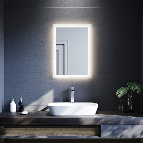 SUNXURY Badspiegel 50 x 70cm Badspiegel mit Beleuchtung WandSchalter Lichtspiegel Badezimmerspiegel 4000K warmweiß IP44 Energiesparend von SUNXURY