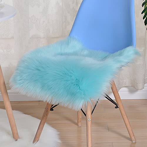 SUXUMHAO Quadratischer Stuhlbezug aus Kunstfell-Schaffell, ultraweich, flauschig, Teppich, zotteliger Wollteppich für Wohnzimmer, Schlafzimmer, Sofa (Hellblau, 50,8 x 50,8 cm) von SUXUMHAO