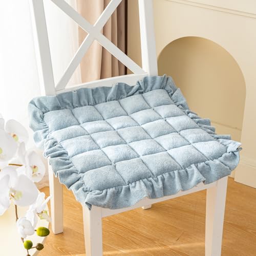 SUXUMHAO Weiches, flauschiges Plüsch-Stuhlkissen für Esszimmer, Küche, Bürostühle, rutschfest, flauschig, getuftet, gerüscht, Stuhlkissen mit Bändern, Blau, 45,7 x 45,7 cm SUXUMHAO Weiches, flauschiges Plüsch-Stuhlkissen für Esszimmer, Küche, Bürostühle, rutschfest, flauschig, getuftet, gerüscht, Stuhlkissen mit Bändern, Blau, 45,7 x 45,7 cm von SUXUMHAO