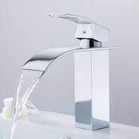 Wasserhahn fürs Bad in kantigem Design, Einhebelmischer mit klarer Linienführung in modernem Look, Badarmatur Chrom - Swanew von SWANEW