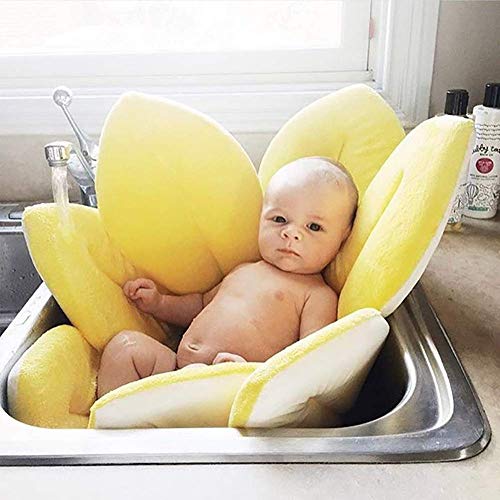 Babywanne Kissen, faltbare Blütenblatt Form Badewanne Pad schnell trocknend rutschfeste Sicherheit Waschbecken einfügen Badewanne Matte für Säuglingsbadewanne Sitzstütze (yellow) von SWQLN