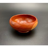 Handgemachter Kleiner Topf Aus Apfelholz Handgemachter Kleiner Topf Aus Apfelholz von SWWoodcraft