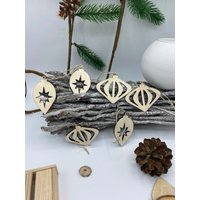 6-Teiliger Kleiner Weihnachtsschmuck Aus Holz Zum Aufhängen von SabinesMaschenpalast