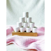 Schlichte Weiße Mini Kerzenständer Für Stabkerzen | Stabkerzenhalter Kleine Aufmerksamkeit Gastgeschenke Kerzenhalter von SabrinasCreativeArt