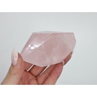 Rosenquarz Freeform, Kristall Auffälliger Rosenquarz, Kristallgeschenke, Polierter Saftiger Geschnitzter Rosenquarz Freeform, Kristall Auffälliger Rosenquarz, Kristallgeschenke, Polierter Saftiger Geschnitzter von SacredValleyCrystals