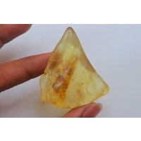 21Gm Polierter Rohbernstein, Bernstein-Edelstein Rau, Bernstein in Ausgefallener Form, Positiver Energiekristall, Echtes Bernsteinmuster von SadiqGemsandMinerals