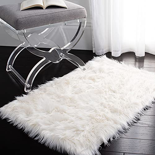 SAFAVIEH Schafsfellimitat Teppich für Wohnzimmer, Esszimmer, Schlafzimmer - Faux Fur Collection, Hoher Flor, Elfenbein, 61 X 91 cm von Safavieh