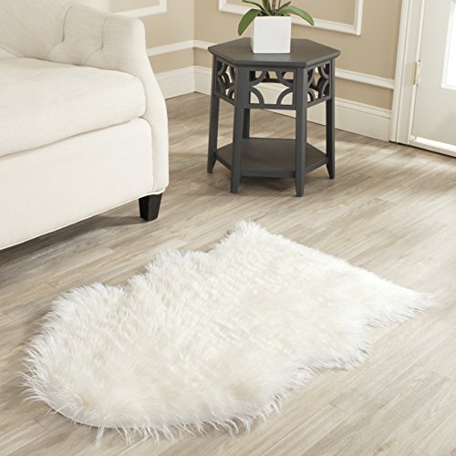 SAFAVIEH Schafsfellimitat Teppich für Wohnzimmer, Esszimmer, Schlafzimmer - Faux Fur Collection, Hoher Flor, Elfenbein, 61 X 91 cm von Safavieh