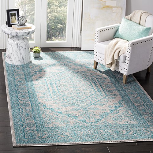 SAFAVIEH Traditionell Teppich für Wohnzimmer, Esszimmer, Schlafzimmer - Adirondack Collection, Kurzer Flor, Hellgrau und Blaugrün, 122 X 183 cm SAFAVIEH Traditionell Teppich für Wohnzimmer, Esszimmer, Schlafzimmer - Adirondack Collection, Kurzer Flor, Hellgrau und Blaugrün, 122 X 183 cm von Safavieh