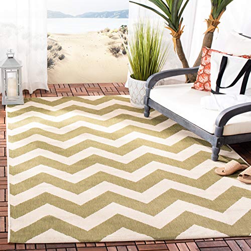 SAFAVIEH Chevron Teppich für Drinnen & Draussen - Courtyard Collection, Kurzer Flor, Grün und Beige, 122 X 170 cm von Safavieh