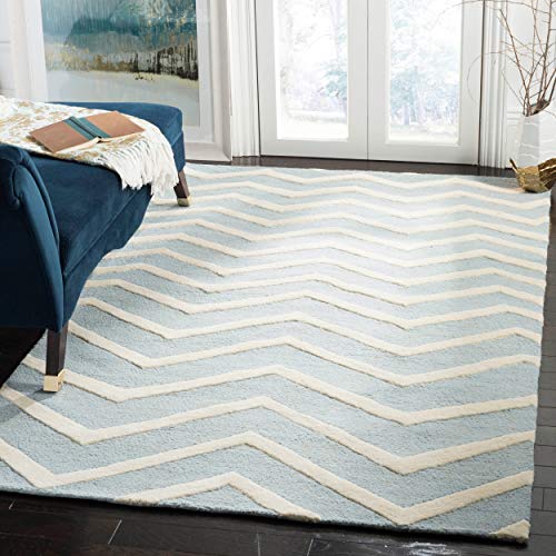 SAFAVIEH Zeitgenössische Teppich für Wohnzimmer, Esszimmer, Schlafzimmer - Cambridge Collection, Kurzer Flor, Blau und Elfenbein, 122 X 183 cm von Safavieh