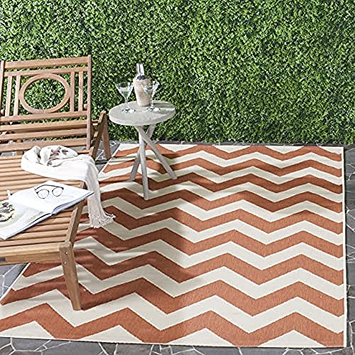 SAFAVIEH Chevron Teppich für Drinnen & Draussen - Courtyard Collection, Kurzer Flor, Terrakotta und Beige, 122 X 170 cm von Safavieh