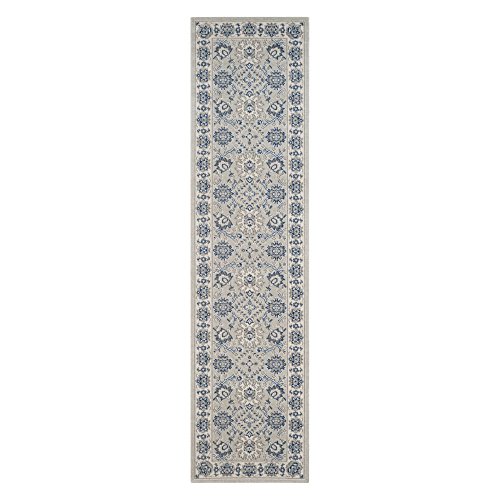 SAFAVIEH Traditionell Teppich für Wohnzimmer, Esszimmer, Schlafzimmer - Patina Collection, Kurzer Flor, Hellblau und Elfenbein, 66 X 244 cm von Safavieh