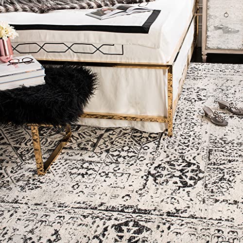 Safavieh Traditionell Teppich für Wohnzimmer, Esszimmer, Schlafzimmer - Evoke Collection, Kurzer Flor, Elfenbein und Schwarz, 240 x 300 cm Safavieh Traditionell Teppich für Wohnzimmer, Esszimmer, Schlafzimmer - Evoke Collection, Kurzer Flor, Elfenbein und Schwarz, 240 x 300 cm von Safavieh