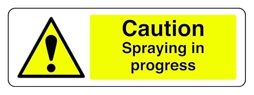 Hinweisschild "Caution Spraying In Progress", 3 mm Aluminium-Dibond für den Innen- und Außenbereich (600 mm x 200 mm), 7 m Sichtabstand von Safety First Display LTD