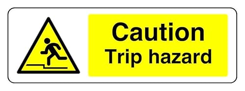 Hinweisschild mit Aufschrift "Caution Trip Hazard", selbstklebend, 450 mm x 150 mm, Sichtabstand innerhalb von 7 m. Hinweisschild mit Aufschrift "Caution Trip Hazard", selbstklebend, 450 mm x 150 mm, Sichtabstand innerhalb von 7 m. von Safety First Display LTD