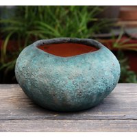 Kugel Türkis Blau Schwarz Patina Texturierte Keramik Pflanzgefäß, Handgemachte Rustikale Wildblumen Sukkulenten Kaktus Tonschale Pflanzgefäß Geschenk Kugel Türkis Blau Schwarz Patina Texturierte Keramik Pflanzgefäß, Handgemachte Rustikale Wildblumen Sukkulenten Kaktus Tonschale Pflanzgefäß Geschenk von Sahici