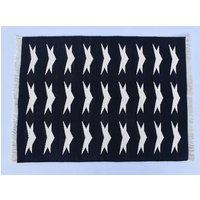 2x3, 2x4 Schwarz Weiß Stern Moderne Baumwolle Handgewebt Kleiner Teppich von SahjadCarpets
