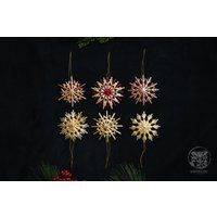 Strohstern Variety - Set 1 // 6 Sterne/Set, Verschieden Designs in Natur/Rot Mit Goldenem Garn von SalazarCraftsDE