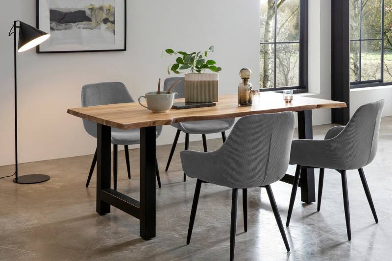 SalesFever Essgruppe Stilvolle Essgruppe, (Set, 5-tlg), 5-teiliges Massivholz-Set, geölt und doppelt gewachst von SalesFever