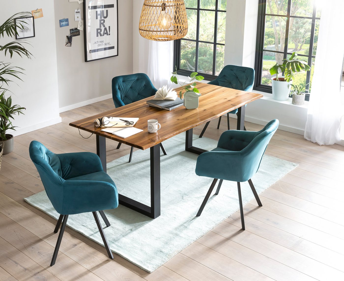 SalesFever Essgruppe, (Set, 5-tlg), Stühle mit 360° Drehplatte, Tischplatte mit echter Baumkante von SalesFever