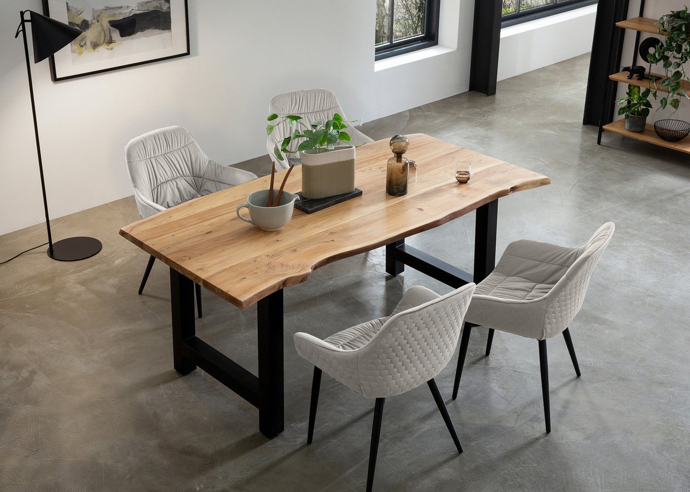 SalesFever Essgruppe Esszimmerausstattung aus Holz und Metall SalesFever Essgruppe Esszimmerausstattung aus Holz und Metall von SalesFever