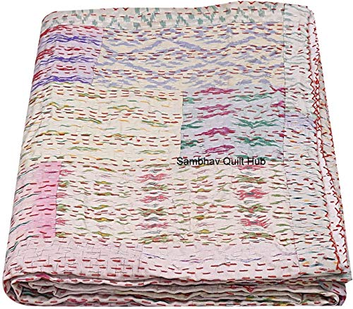 Weiße indische handgemachte Seide Sari Patola Queen Size Patchwork Seide Kantha Quilt 228 x 274 cm Bettbezug Seide Patola Quilt Überwurf Decke (mehrfarbiges Patchwork) von Sambhav Quilt Hub