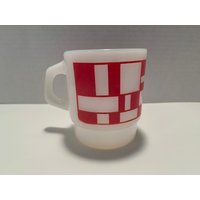 Vintage Feuerkönig Red Abstraktes Design Kaffeetasse, Rote Quadrate Und Rechtecke Square Pattern Cup von SamsFunkyFinds