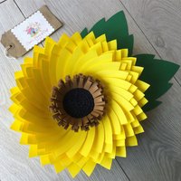 Sonnenblume + Blätter, Große Sonnenblume, Blumen Wandbild, Wandkunst, Wandtattoos, Kinderzimmer Blumen, 3D Hängende Wandblumen von SamsHouseofCraft