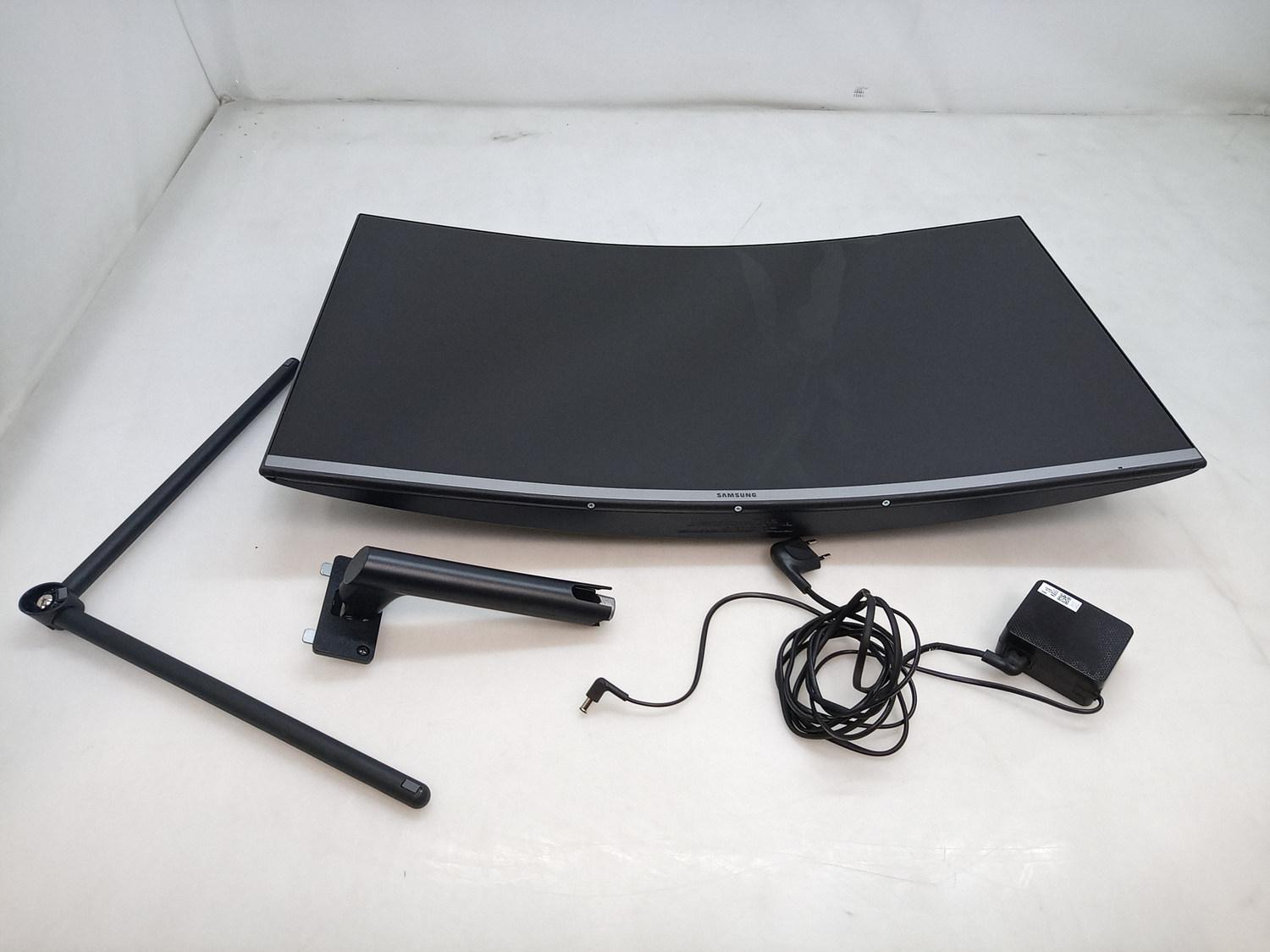 Samsung U32R590CWU UR59C Series LED PC Monitor Bildschirm DEFEKTWARE von Samsung