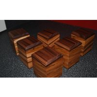 Custom Urn Set | Bs-Verkauft-2/8/19 | 1 Master Und 6 Minis -Handgefertigt Aus Hoch Marmoriertem Ambrosia-Ahorn Walnuss-Aktualisiert Am 13.02.19 von SanWoodStudios
