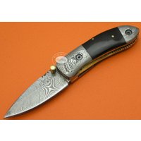 Super Sale 100% Handgefertigtes Und Geschmiedetes Sana Besteck Damast-stahl Büffelhorn Griff Liner Lock Taschenklappmesser Fs44A-5 von SanaCutlery