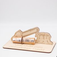 Geldgeschenk Kettensäge Mit Baum - Aus Holz Personalisiert von SandavDesigns