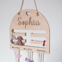 Organizer Aus Holz Für Haargummis Und Spangen - Mit Makrameestrick von SandavDesigns