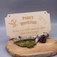 Holzschild Papa's Werkstatt - 25cmx13cm Holzschild Papa's Werkstatt - 25cmx13cm von SandavDesigns