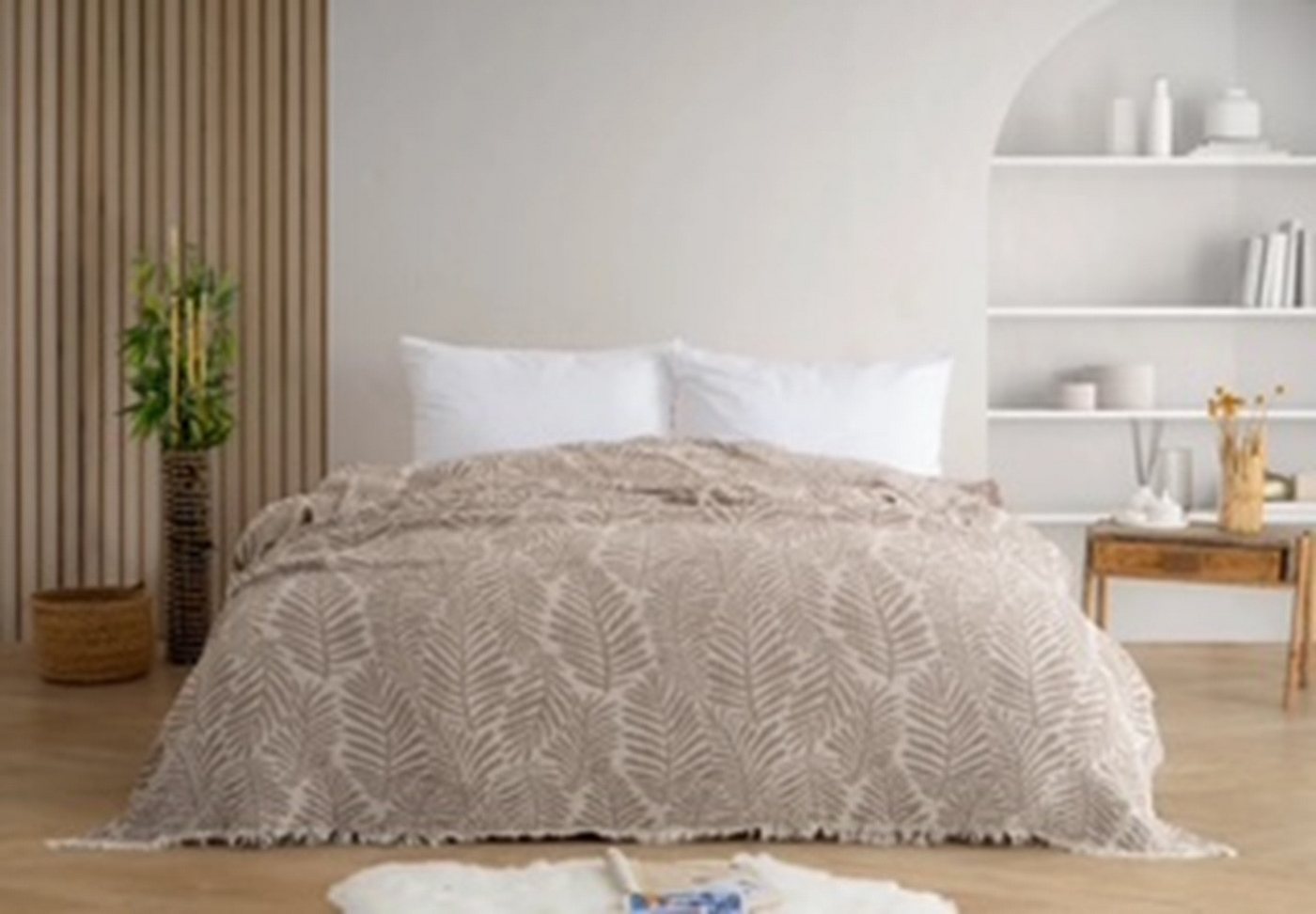 Wohndecke Musselin Decke Leaf in Beige mit Muster, Sandiik Wohndecke Musselin Decke Leaf in Beige mit Muster, Sandiik von Sandiik