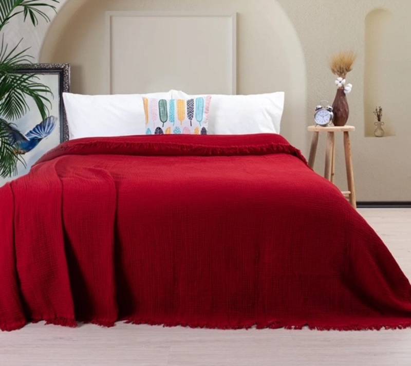 Wohndecke Musselin Wohndecke in Rot aus Biobaumwolle, Sandiik, Made in Stuttgart von Sandiik
