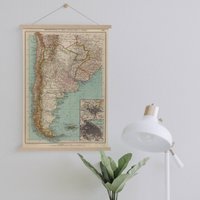 Gerahmte Leinwandkarte Von Argentinien Und Chile| Wand Kunstdrucke| Leinwandbild| Fertig Zum Aufhängen| Moderne Wandkunst| Vintage Landkarte von Sangalyos