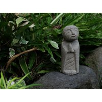 Jizo Statue, Buddha Skulptur, Handgeschnitzt, Handarbeit, Garten Dekor, Miniatur, Haus Dekor, Wohndekor, Geschenk Für Kinder, Papa von SangkalaArt