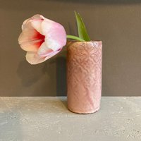 Vase Blumen Blumenvase Krug Zylinder Schlicht Rosa Altrosa Pastell Stempel Handgetöpfert Dünnwandig Leicht Dicht Robust Für Kleine Sträuße von SanneKeramik