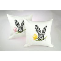 Gestickter Häschen-Kissenbezug Leinen-Kaninchen-Kinderzimmer-Dekor von SanpoEmbroidery
