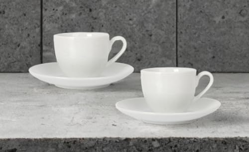 Set mit 2 Porzellantassen mit Untertassen – für Kaffee, Espresso, geschnitten, Cappuccino | Set mit 2 Tassen und 2 Tellern mit passendem geometrischem Dekor – klassisches Design | weiße Keramik – 2 x von Santa Clara