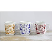 Set Von Drei Vintage Keramik Tassen Mit Blumen Muster - Made in England 70Er Jahre Design Aus Uk von SantaBasuraVintage